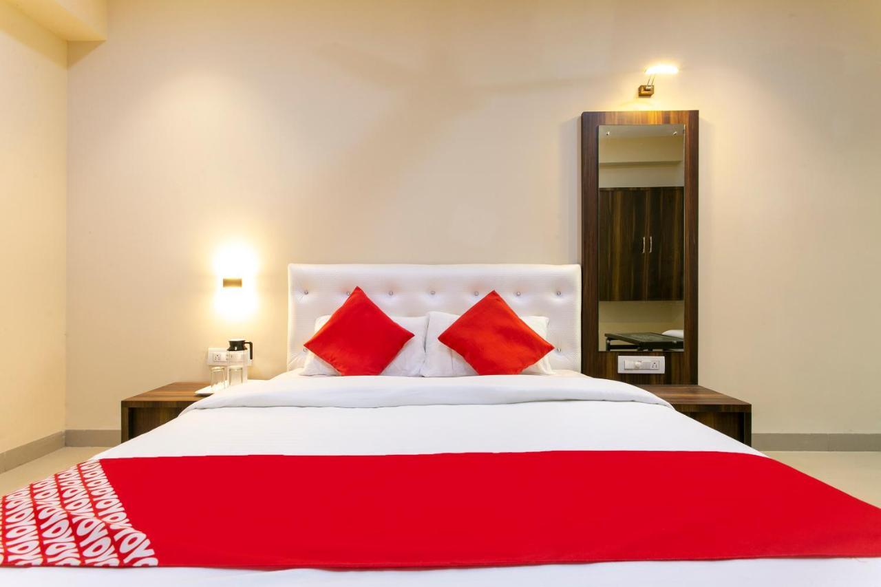 Oyo 62220 Hotel Stay Inn Kalyān Eksteriør bilde